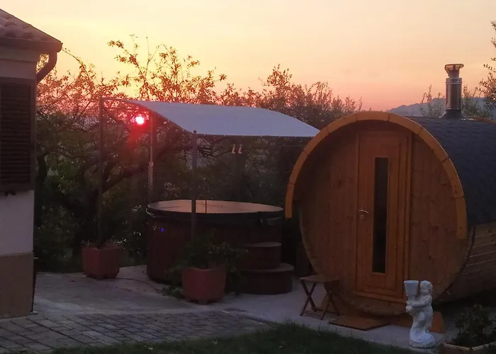 아파트 Lobrau Santa Maria Nuova (Ancona)